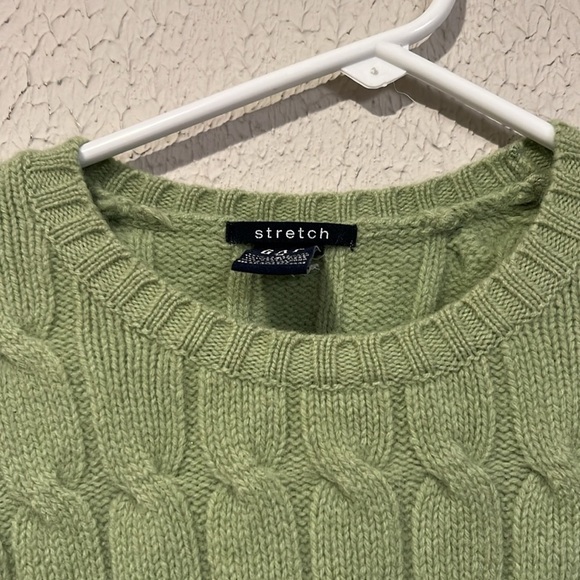 GAP Vintage Green Wool cable knit sweater size medium - Picture 4 of 11